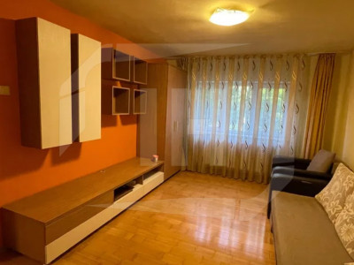 Apartament 4 camere decomandate, parcare  zona Kauland