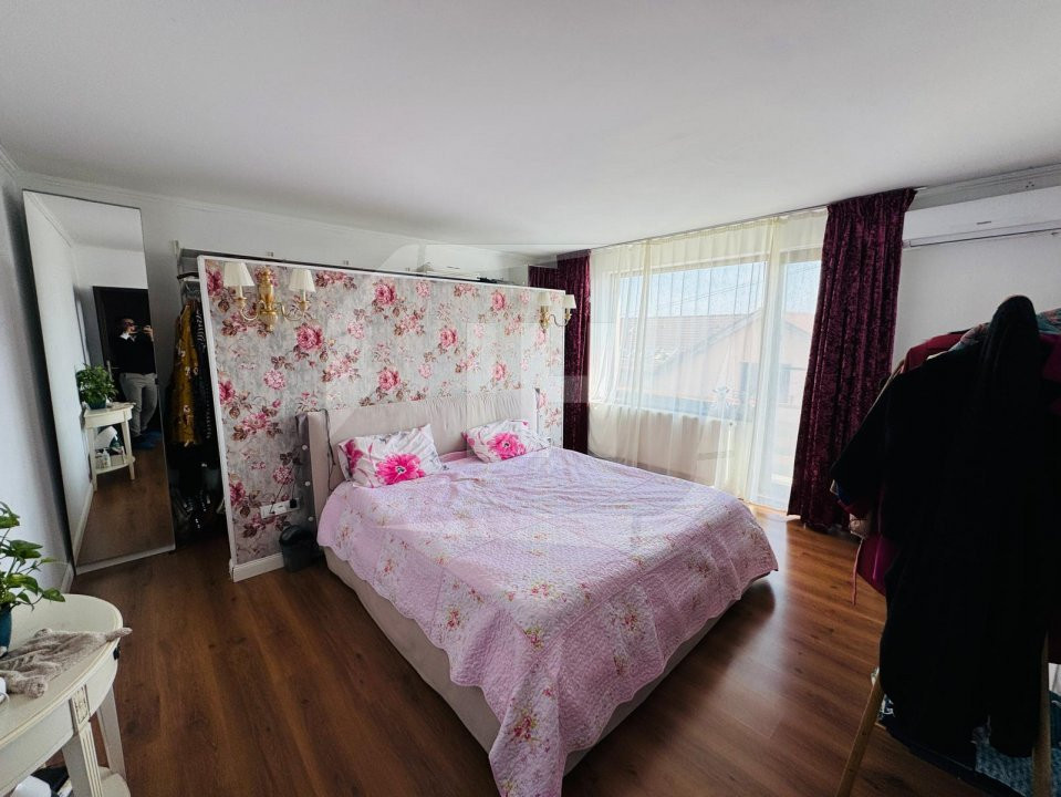 Casa cu 5 camere, la cheie, garaj, Dambul Rotund