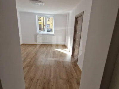 Apartament 3 camere, renovat, strada Horea