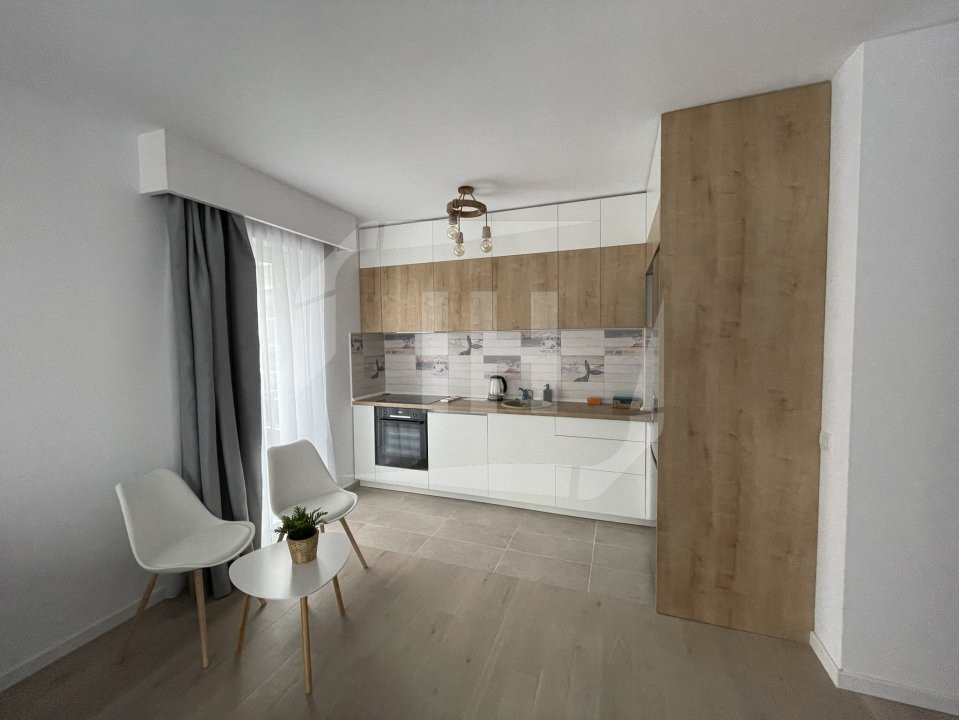 Apartament 3 camere in bloc nou si zona semicentrala
