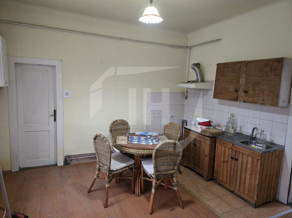 Casa renovabila/demolabila, 342 mp teren, Gheorgheni