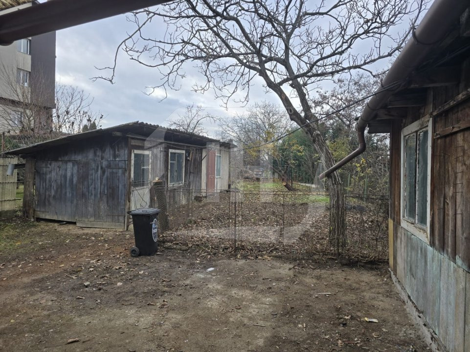 Casa renovabila/demolabila, 342 mp teren, Gheorgheni