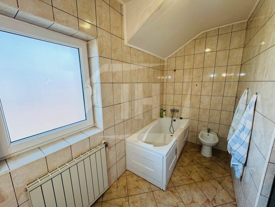Apartament cu scara interioara in zona strazii Dumitru Tautan, Floresti