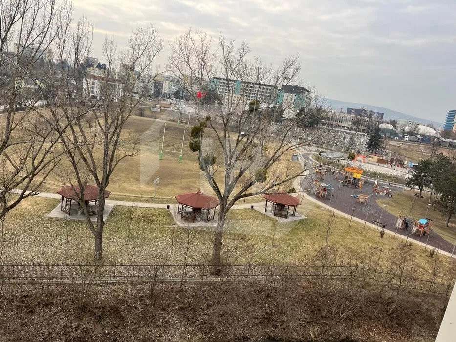 Apartament 39 mp in bloc nou, zona Bazei Sportive