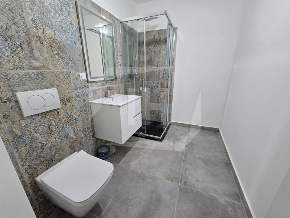 Apartament 60 mp finisat, cu terasa 16 mp, zona Vivo