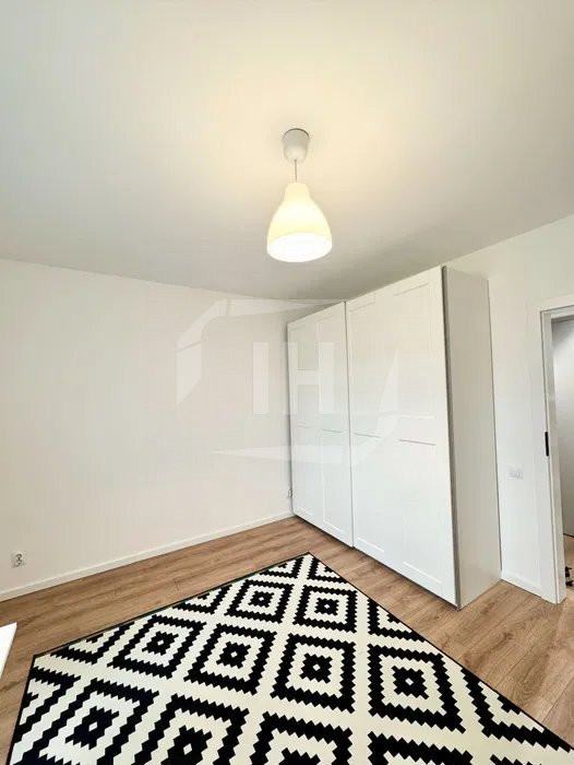 Apartament 3 camere, semidecomandat, parcare subterana, Manastur, Zenia
