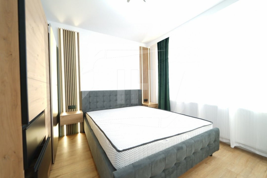 Apartament 2 camere, decomandat, zona Iulius Mall
