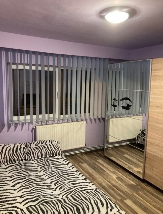 Apartament 2 camere, decomandat, zona Iulius Mall