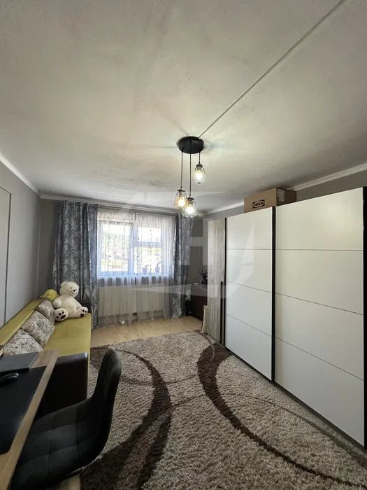 Apartament 2 camere, decomandat, zona Garii