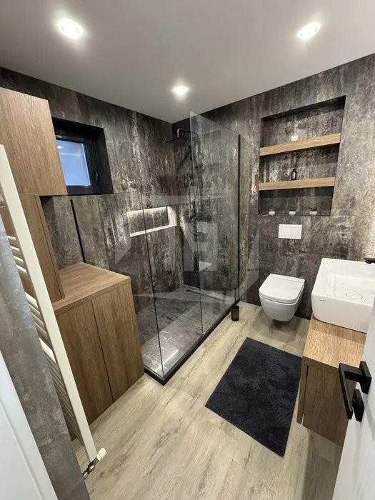 Apartament 2 camere, decomandat, parcare, Zorilor