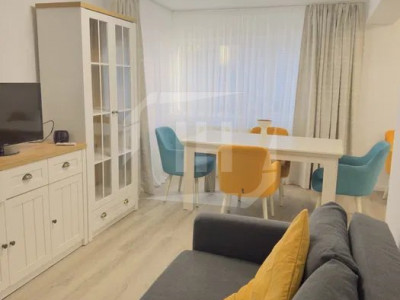 Apartament 2 camere, decomandat, parcare, Zorilor