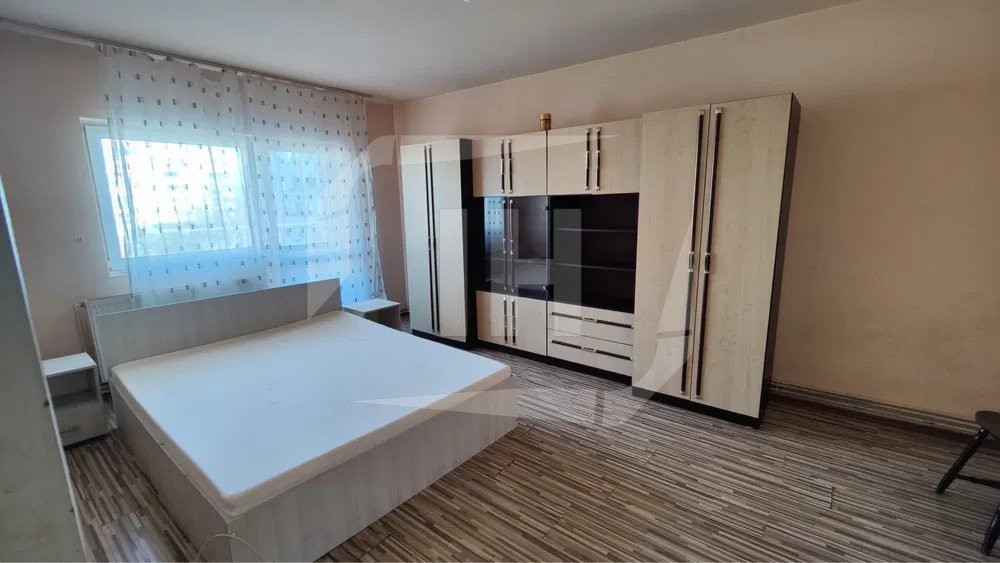 Apartament 3 camere, decomandat, 2 bai, Manastur zona Campului