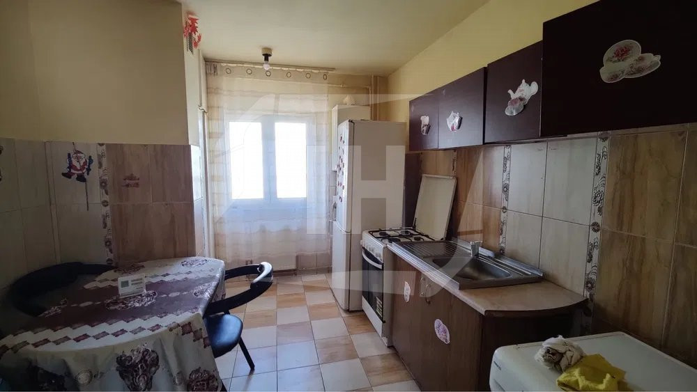 Apartament 3 camere, decomandat, 2 bai, Manastur zona Campului