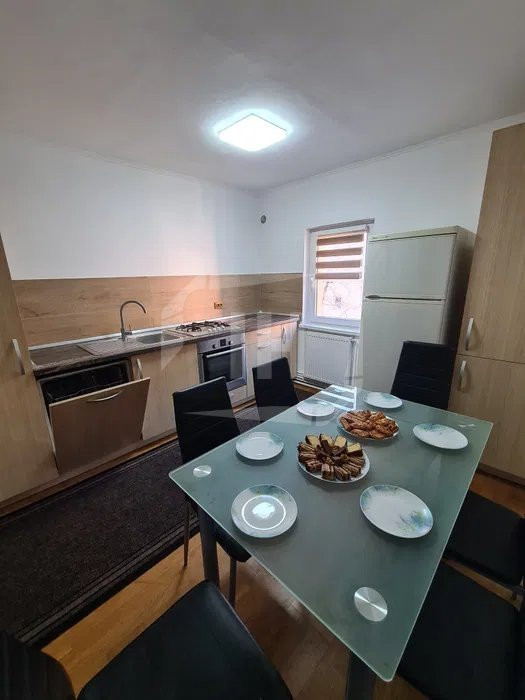 Apartament 3 camere, decomandat, 70mp, 2 bai, Piata Marasti