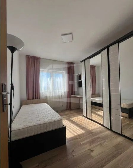 Apartament 4 camere, decomandat, 95mp, 2 bai, Marasti