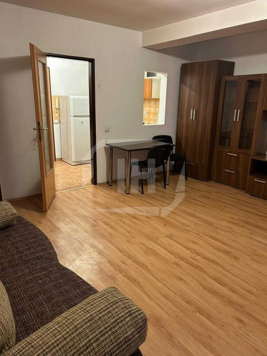 Apartament 1 camera, zona Iulius Mall