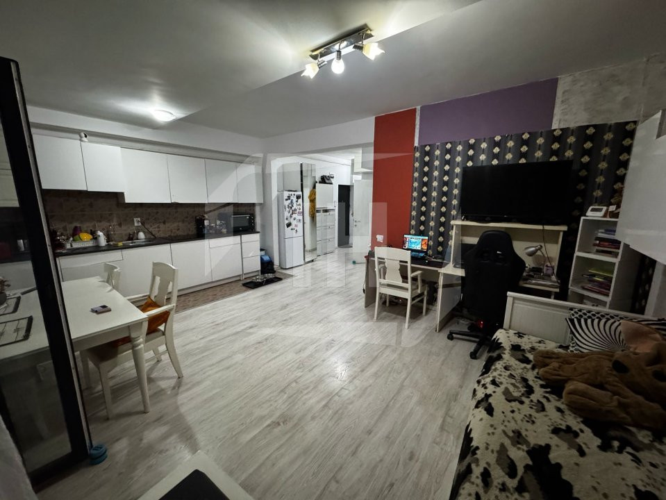 Apartament 2 camere,, parcare, zona Donath Park