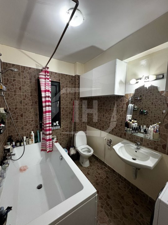 Apartament 2 camere,, parcare, zona Donath Park