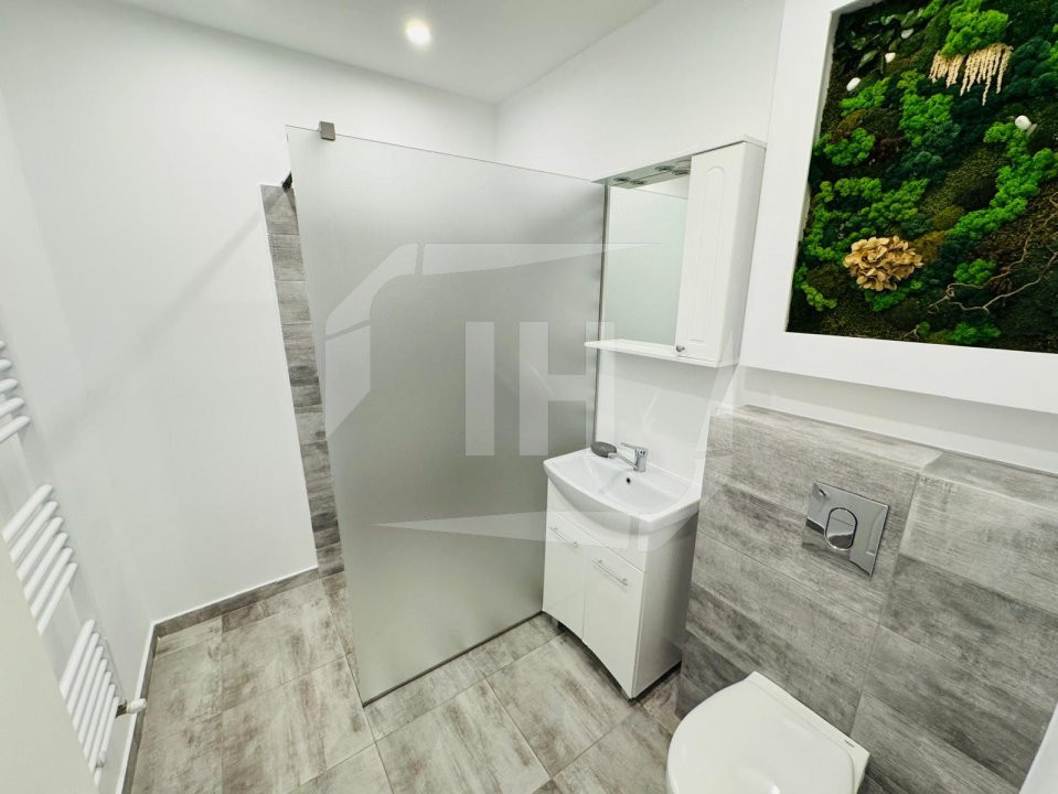 Apartament decomandat, parcare subterana, zona Iulius Mall