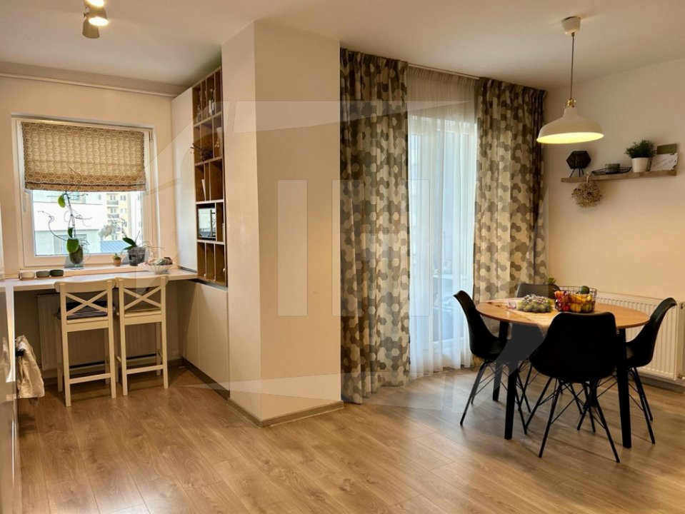Apartament 2 camere, parcare subterana, zona Vivo