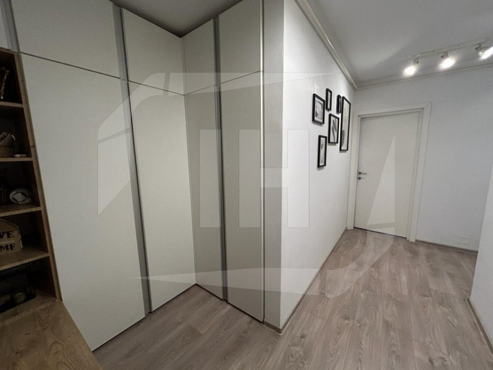 Apartament 2 camere, parcare subterana, zona Vivo