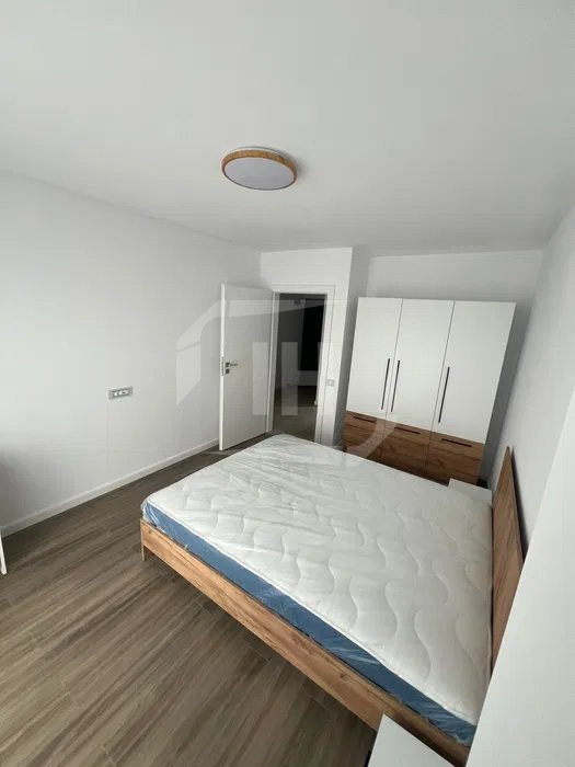 Apartament 2 camere, semidecomandat, parcare, Elite City