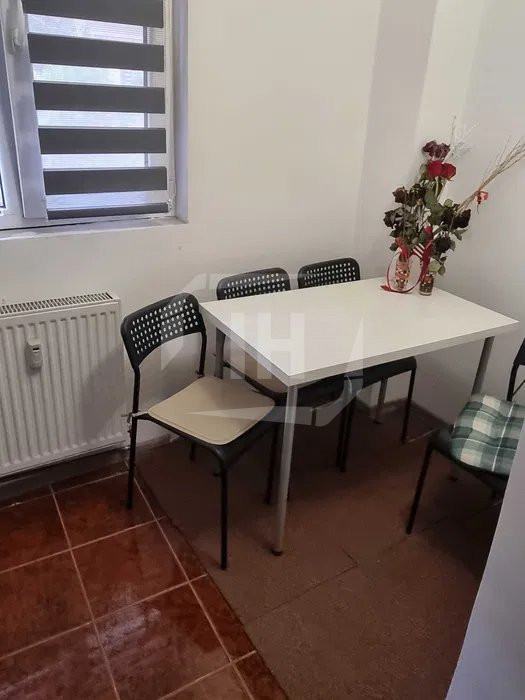 Apartament cu 1 camera pe Dorobantilor!