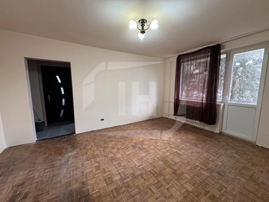 Apartament 2 camere la etajul 1 in zona Iulius Mall