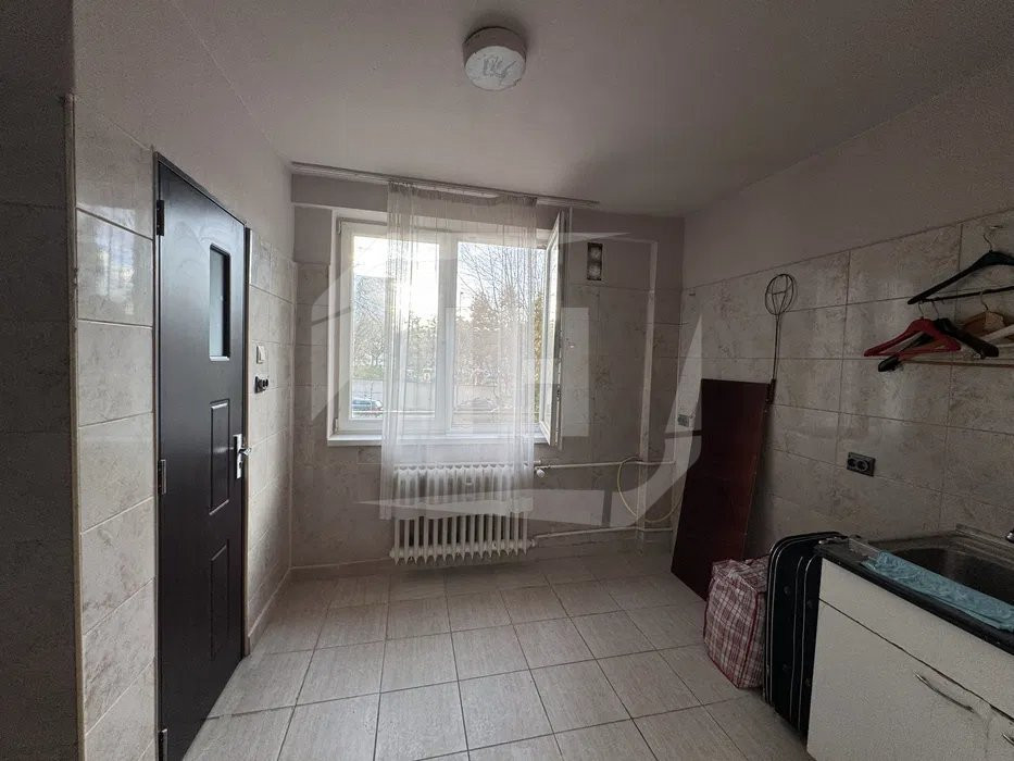 Apartament 2 camere la etajul 1 in zona Iulius Mall