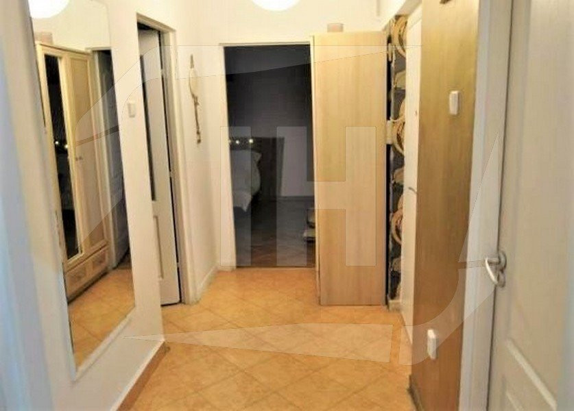 Apartament 2 camere, decomandat, 50 mp, zona Facultatii de Litere
