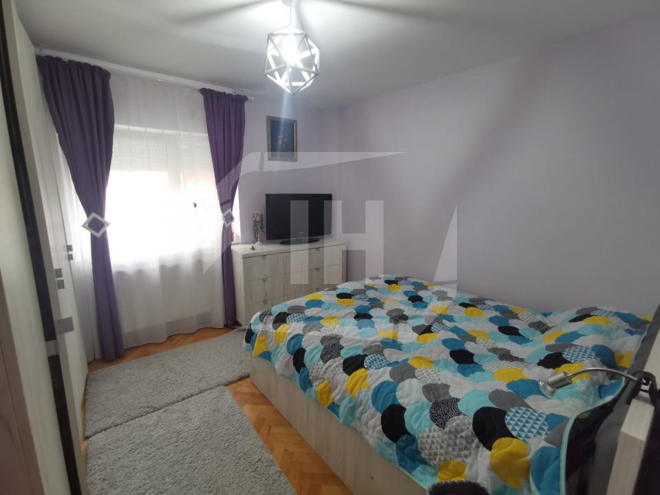 Apartament 3 camere, etaj 1, decomandat, Iulius Mall