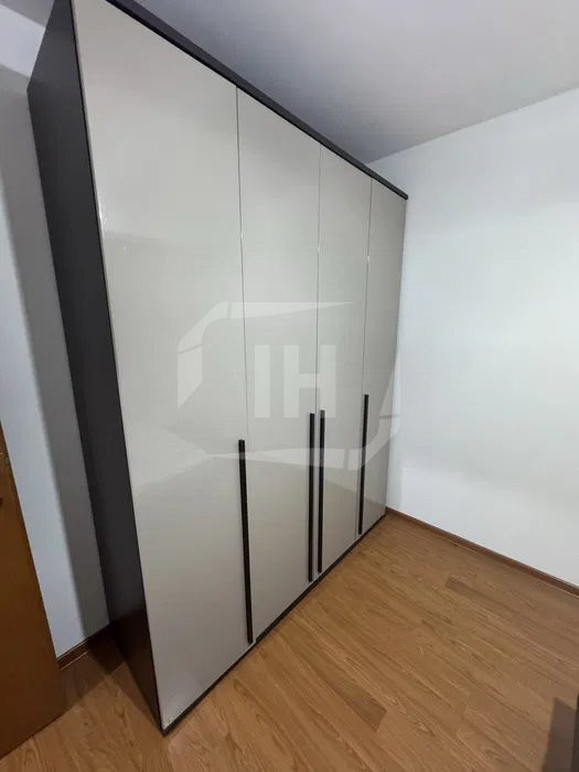 Apartament 2 camere, decomandat, parcare subterana, Andrei Muresianu