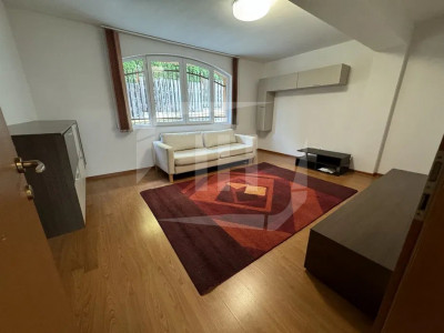 Apartament 2 camere, decomandat, parcare subterana, Andrei Muresianu