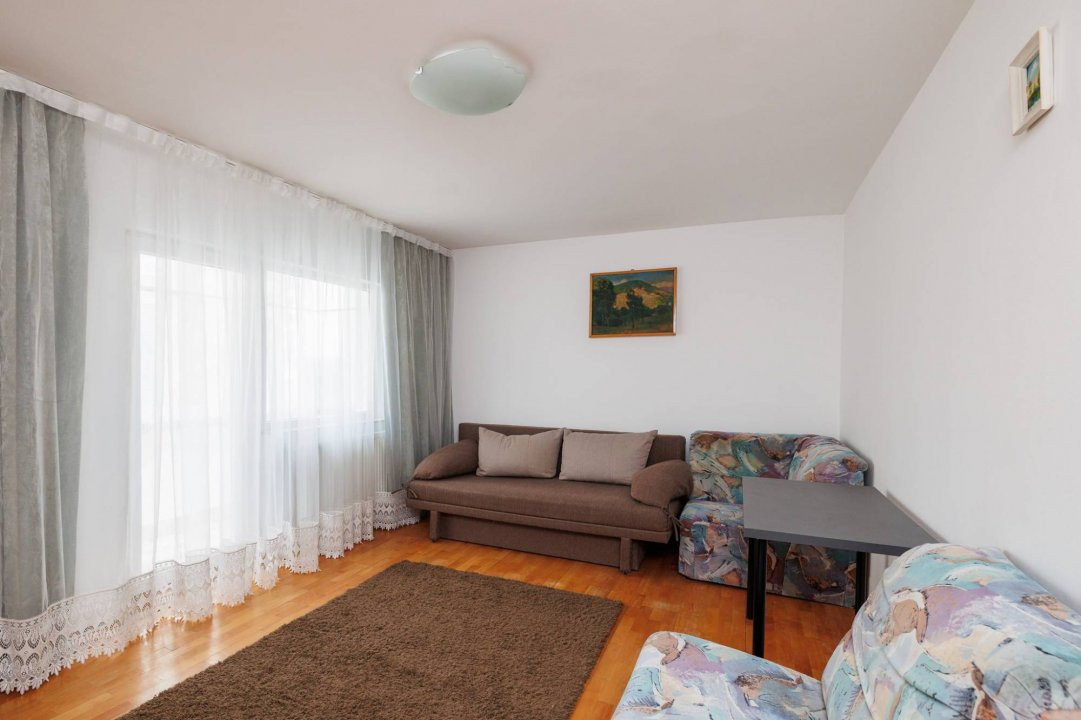 Apartament 2 camere, decomandat, zona Iulius Mall