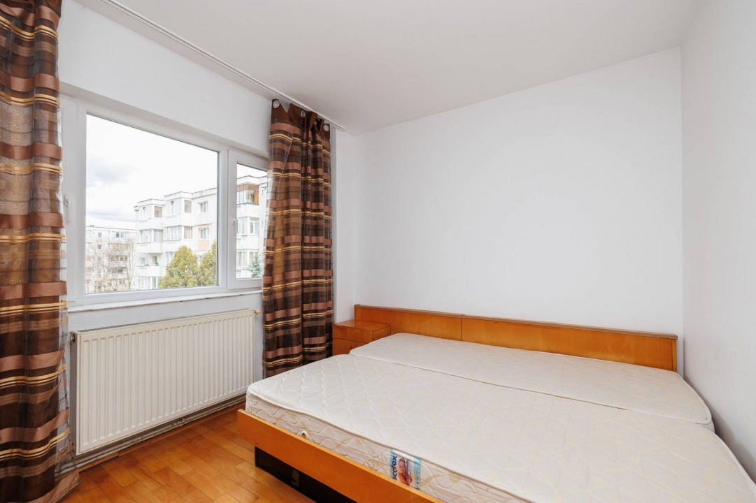 Apartament 2 camere, decomandat, zona Iulius Mall