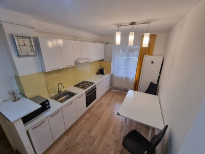 Apartament 3 camere decomandat, Marasti