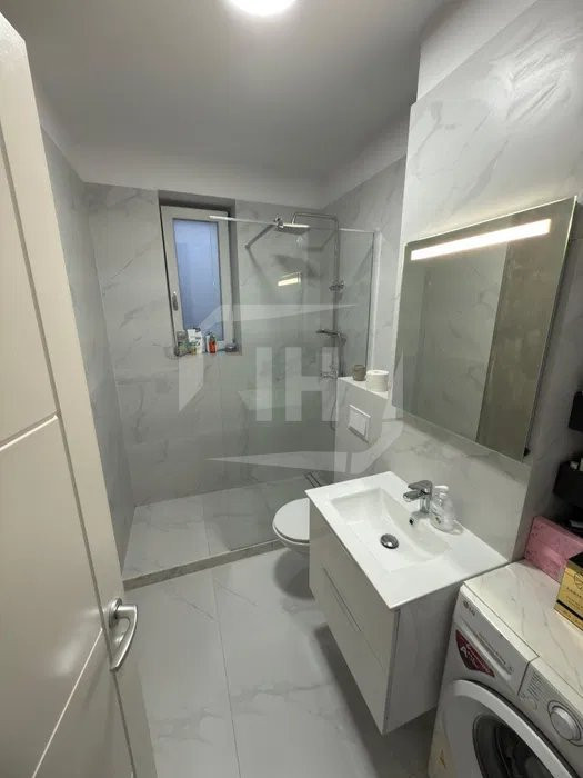 Apartament 2 camere cu parcare in bloc nou!