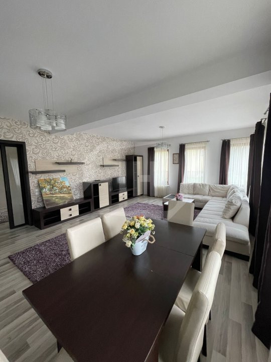 Duplex. 4 camere, 3 parcari, zona Campului