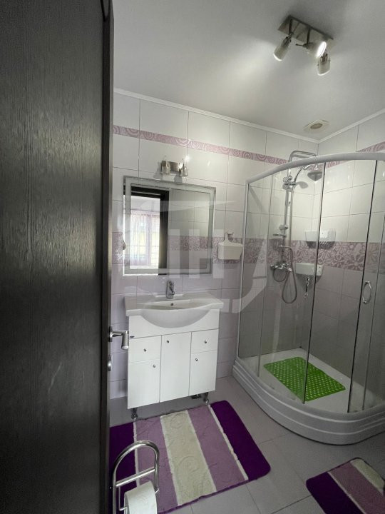 Duplex. 4 camere, 3 parcari, zona Campului