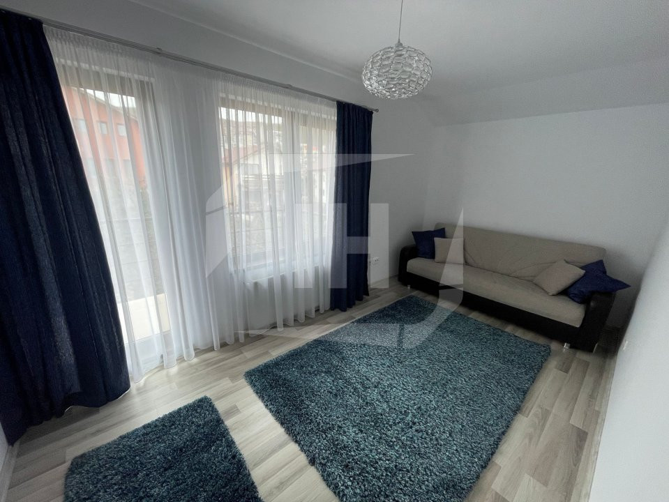 Duplex. 4 camere, 3 parcari, zona Campului