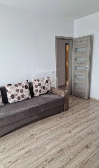 Apartament 3 camere, 70mp, decomandat, parcare, Calea Turzii