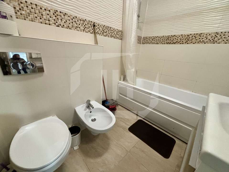 Apartament 3 camere, semidecomandat, 70mp, zona NTT Data