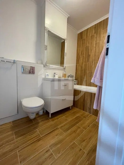 Apartament 1 camera, modern, parcare, zona Garii
