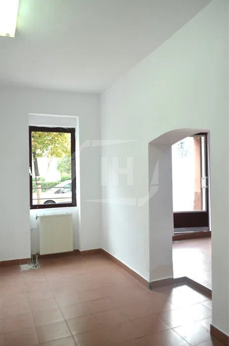 Spatiu comercial la strada, 2 incaperi, 50mp, Calea Dorobantilor