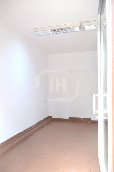 Spatiu comercial la strada, 2 incaperi, 50mp, Calea Dorobantilor