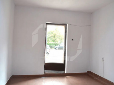 Spatiu comercial la strada, 2 incaperi, 50mp, Calea Dorobantilor