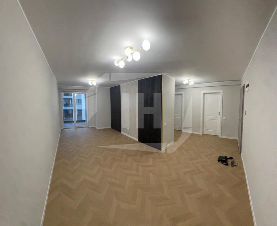 Apartament 2 camere decomandate, 2 parcari in zona Iulius Mall
