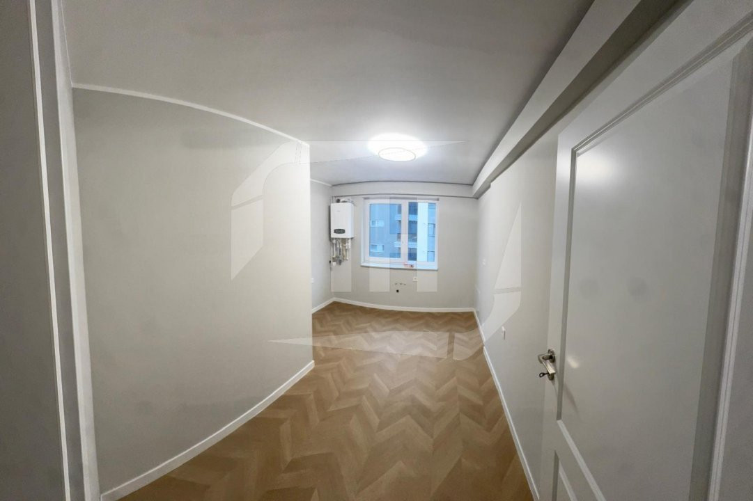 Apartament 2 camere decomandate, 2 parcari in zona Iulius Mall