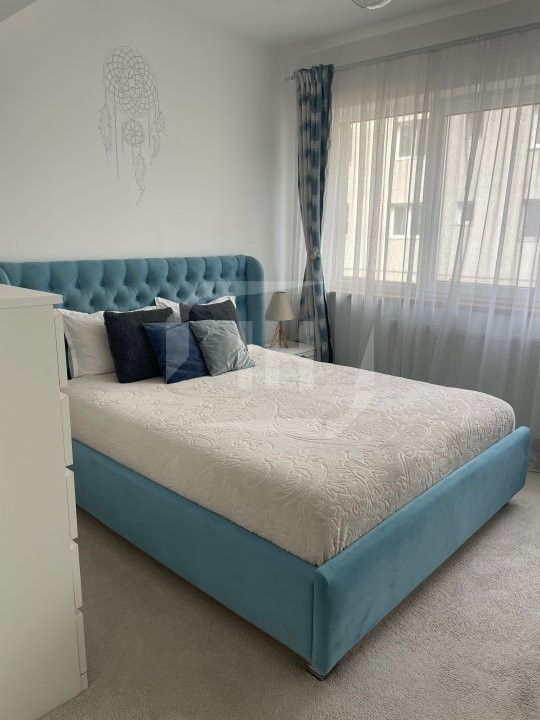 Apartament 3 camere, parcare, zona Petrom