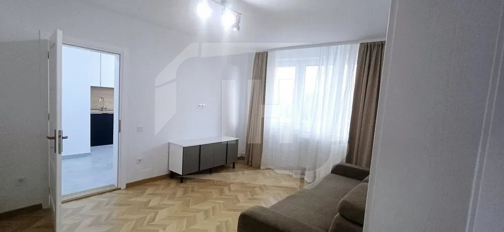 Apartament 2 camere total renovat, in Gheorgheni